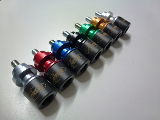 Crash Pads / Huoltopukkiadapterit 8mm - 4Racing