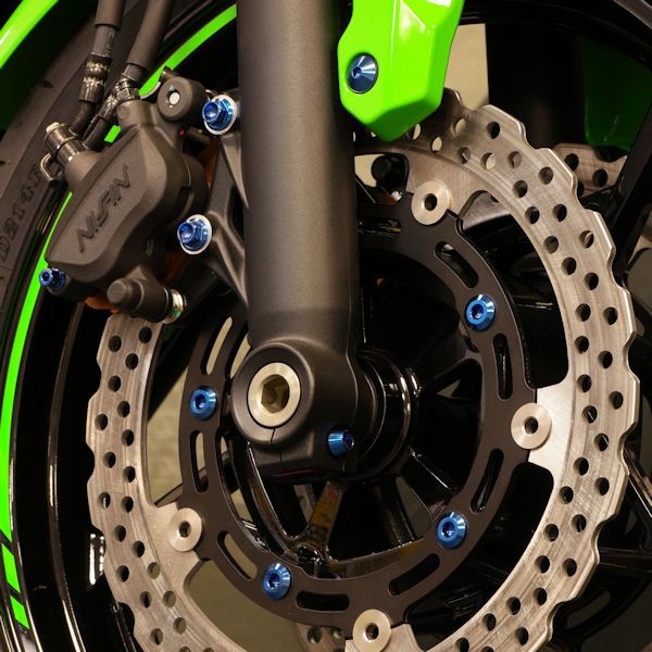 Jarrulevyn Pultti Kawasaki M8 x 24/30 mm (1 kpl), Takalevy, Titaani - Pro-Bolt